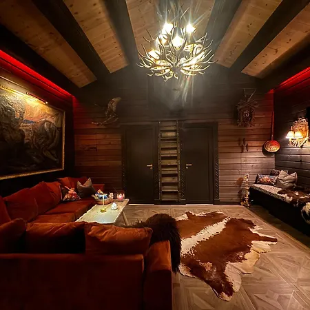 Historical & Exclusive - In-out - 18 People * Nord-Fron