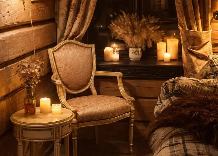 Historical & Exclusive - In-out - 18 People *